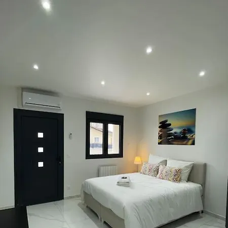 Apartmán Moderne Proche Orly- Paris Paray-Vieille-Poste